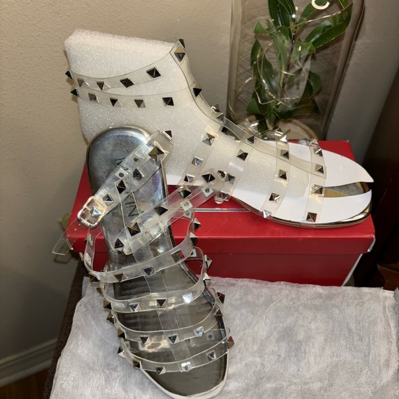 Mackin J silver sandals; clear with silver pointed studs; nice and comfortable - Picture 16 of 16